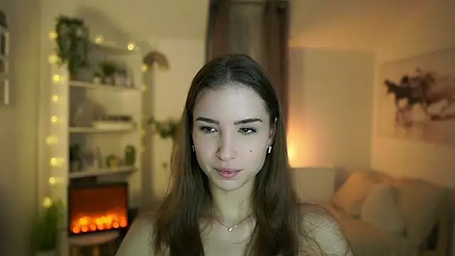 Snapshot of Abella_Danger_X chatting on December 5, 9:50 am Abella Danger X online show from December 5, 9:50 am