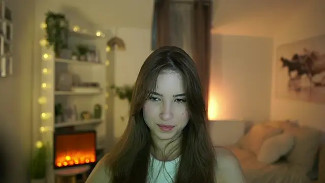 Snapshot of Abella_Danger_X chatting on December 15, 4:37 pm Abella Danger X online show from December 15, 4:37 pm