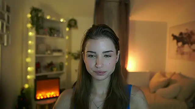 Snapshot of Abella_Danger_X chatting on December 27, 1:07 pm Abella Danger X online show from December 27, 1:07 pm