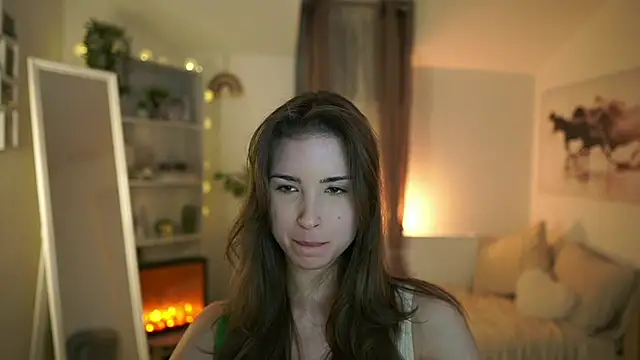 Snapshot of Abella_Danger_X chatting on February 9, 1:25 pm Abella Danger X online show from February 9, 1:25 pm