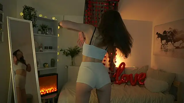 Snapshot of Abella_Danger_X chatting on February 12, 3:38 pm Abella Danger X online show from February 12, 3:38 pm