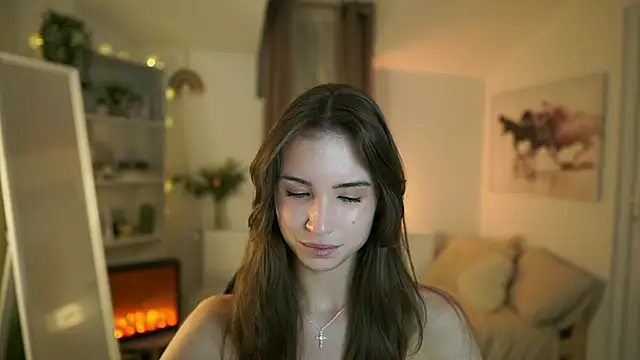 Snapshot of Abella_Danger_X chatting on March 21, 1:45 pm Abella Danger X online show from March 21, 1:45 pm