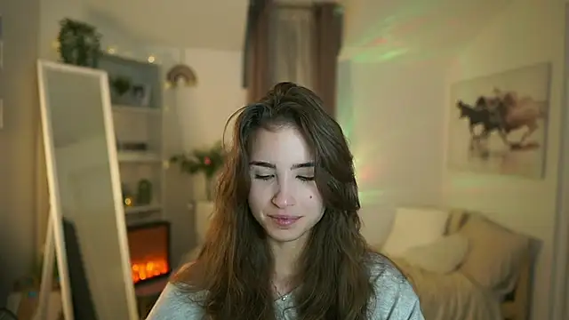 Snapshot of Abella_Danger_X chatting on October 7, 8:44 am Abella Danger X online show from October 7, 8:44 am