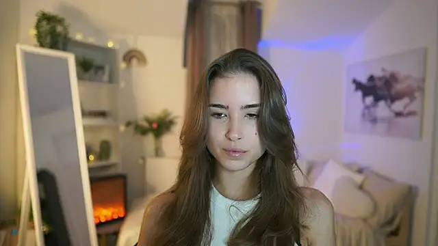 Snapshot of Abella_Danger_X chatting on October 13, 9:09 am Abella Danger X online show from October 13, 9:09 am