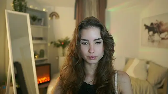 Snapshot of Abella_Danger_X chatting on October 15, 8:36 am Abella Danger X online show from October 15, 8:36 am