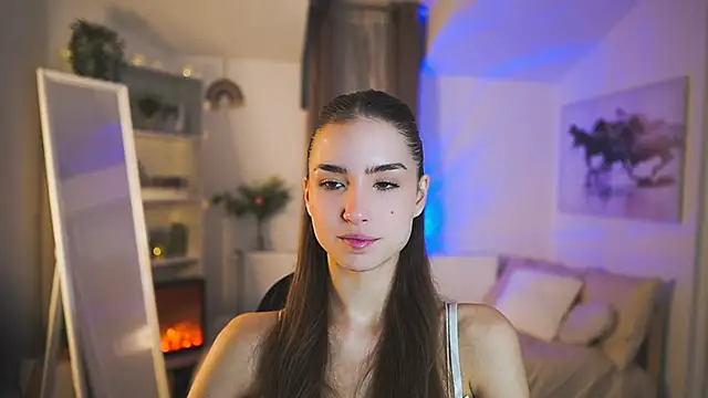 Snapshot of Abella_Danger_X chatting on November 14, 8:57 am Abella Danger X online show from November 14, 8:57 am