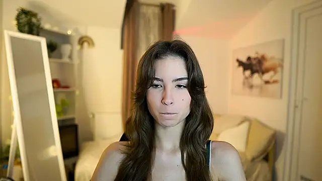 Snapshot of Abella_Danger_X chatting on December 15, 9:35 am Abella Danger X online show from December 15, 9:35 am