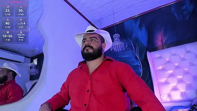 Snapshot of MichaelBear_ chatting on January 24, 12:31 pm MichaelBear online show from January 24, 12:31 pm