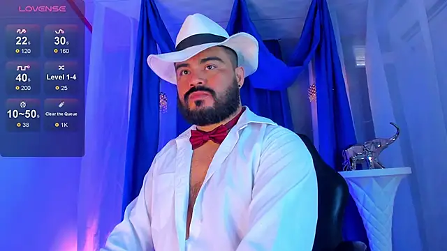 Snapshot of MichaelBear_ chatting on October 11, 1:42 pm MichaelBear online show from October 11, 1:42 pm