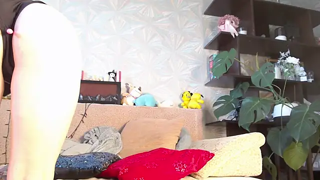 Snapshot of Ria_23 chatting on September 13, 2:11 am Ria 23 online show from September 13, 2:11 am