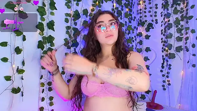 Samii Evans online show from February 15, 3:58 am