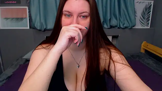 Snapshot of LiyaSilve chatting on January 21, 1:39 am LiyaSilve online show from January 21, 1:39 am