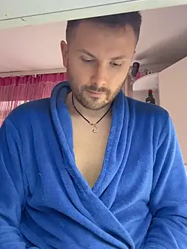 MartinBrandon online show from May 1, 12:10 pm
