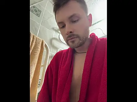 MartinBrandon online show from May 13, 10:45 am