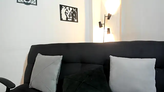 Snapshot of Tania_mature chatting on June 23, 7:01 pm Tania mature online show from June 23, 7:01 pm