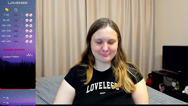 Snapshot of AlanaBrox chatting on March 19, 6:01 pm AlanaBrox online show from March 19, 6:01 pm