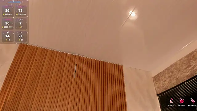 Kareena chopra online show from October 9, 12:25 pm