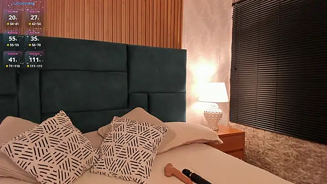 Kareena chopra online show from October 15, 12:16 pm