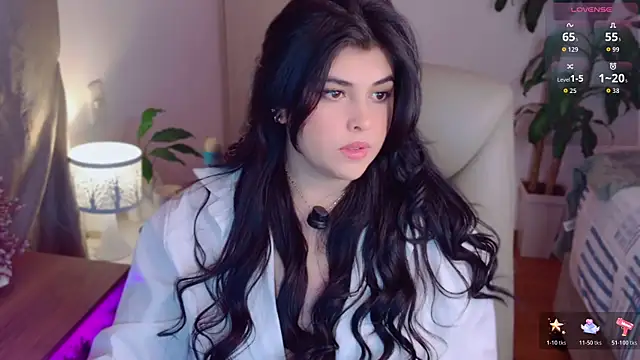 Alyaa s online show from May 2, 12:59 am
