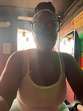 TilaTotti online show from July 22, 10:23 pm