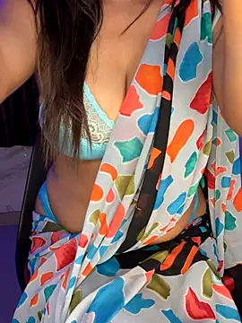 Snapshot of Ms_Divya chatting on November 14, 9:19 am Ms Divya online show from November 14, 9:19 am