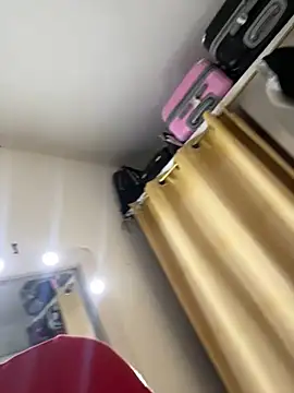 Snapshot of Sarita-candy chatting on January 27, 5:15 pm Sarita-candy online show from January 27, 5:15 pm