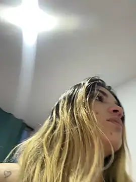 Snapshot of Sarita-candy chatting on September 23, 12:08 pm Sarita-candy online show from September 23, 12:08 pm