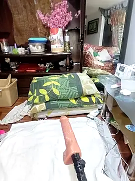 HotsexyNaughtysweetbaby online show from March 22, 6:00 pm