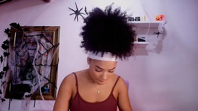 naia blessed online show from October 27, 7:18 pm