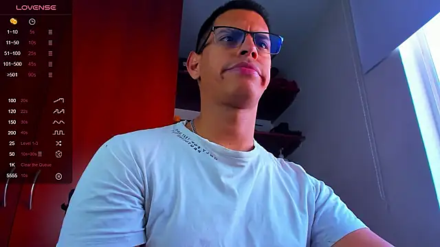 Snapshot of _John_Boy_ chatting on September 30, 8:47 pm John Boy online show from September 30, 8:47 pm