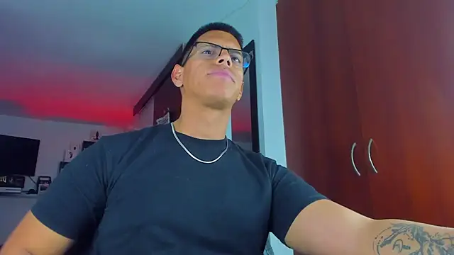  John Boy  online show from March 8, 2:04 am