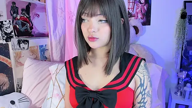 mia angel  online show from February 18, 10:50 pm