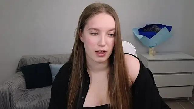 EvaMaddison online show from January 22, 6:10 am