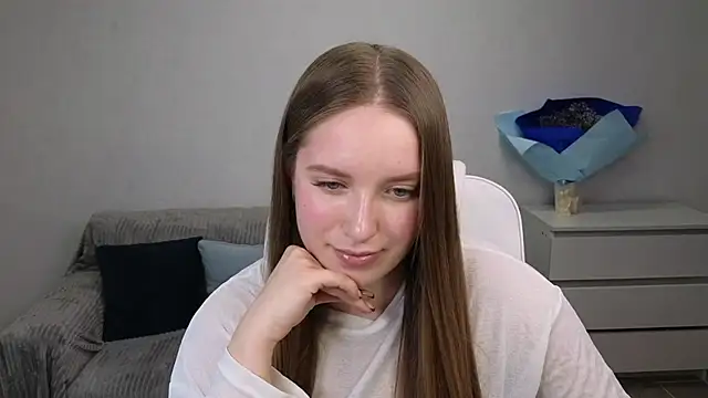 EvaMaddison online show from January 25, 5:51 pm