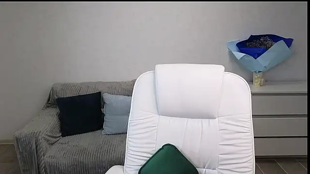 EvaMaddison online show from January 29, 9:33 am