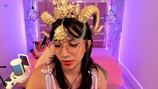 Nami usagi online show from January 6, 3:19 pm