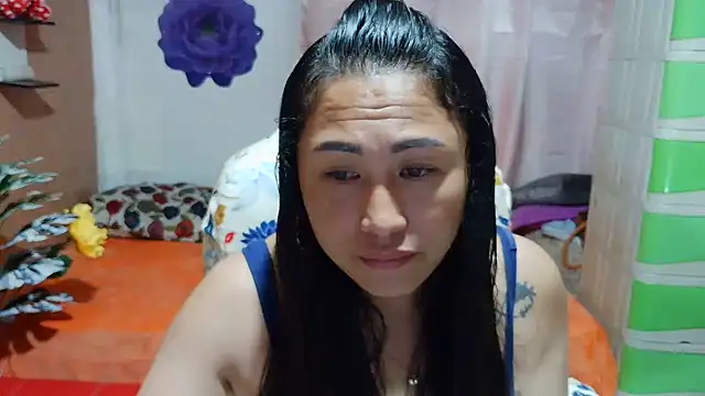 Snapshot of M_e_c_e_l chatting on June 11, 2:59 pm M e c e l online show from June 11, 2:59 pm
