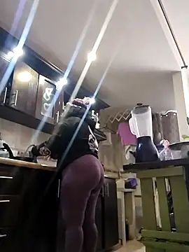 Diosasky online show from March 5, 1:06 pm