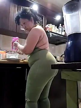 Diosasky online show from March 6, 8:05 pm