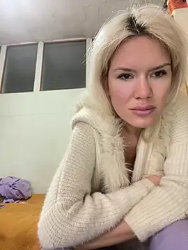 Keylili online show from February 3, 9:58 am