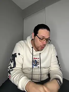 lucasgalacticman online show from March 12, 1:25 am