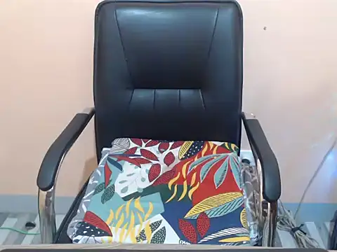 Snapshot of AsianPussy_22 chatting on February 17, 2:42 am AsianPussy 22 online show from February 17, 2:42 am