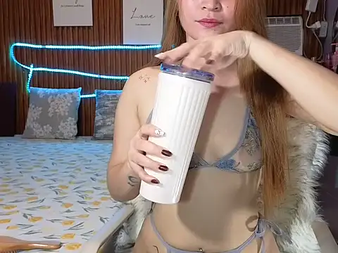 Snapshot of AsianPussy_22 chatting on September 15, 4:23 am AsianPussy 22 online show from September 15, 4:23 am