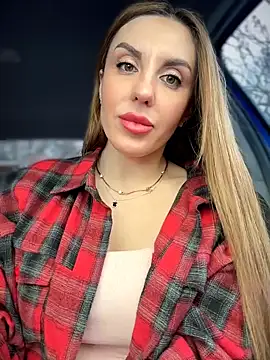 Kalli Fornia online show from March 6, 9:06 am