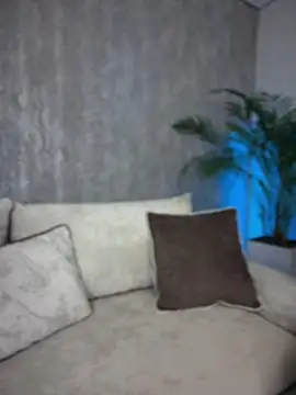 Kalli Fornia online show from June 8, 9:09 am