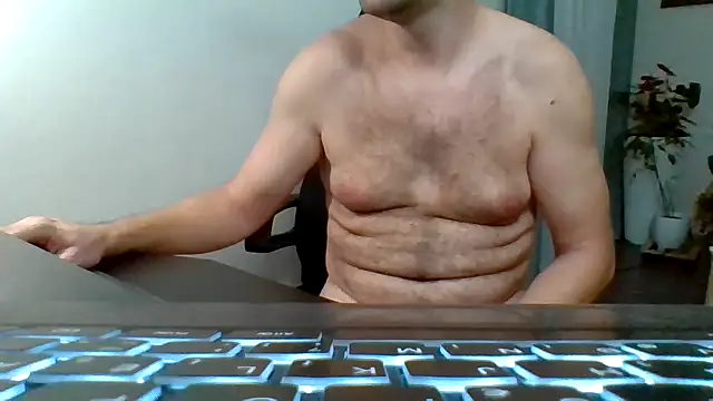 Snapshot of Horney_boy86 chatting on October 8, 10:07 pm Horney boy86 online show from October 8, 10:07 pm