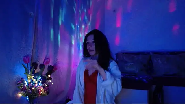 ElysaSun online show from February 15, 1:10 am