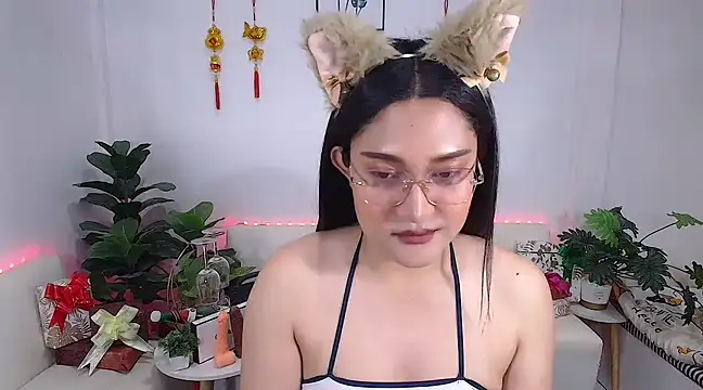 plysaithailand online show from January 29, 12:45 pm