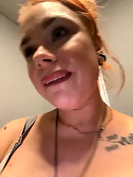 Snapshot of PennyPrincess chatting on November 29, 1:47 pm PennyPrincess online show from November 29, 1:47 pm