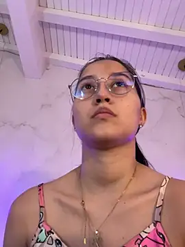 Abby Sweet1  online show from August 3, 6:33 pm